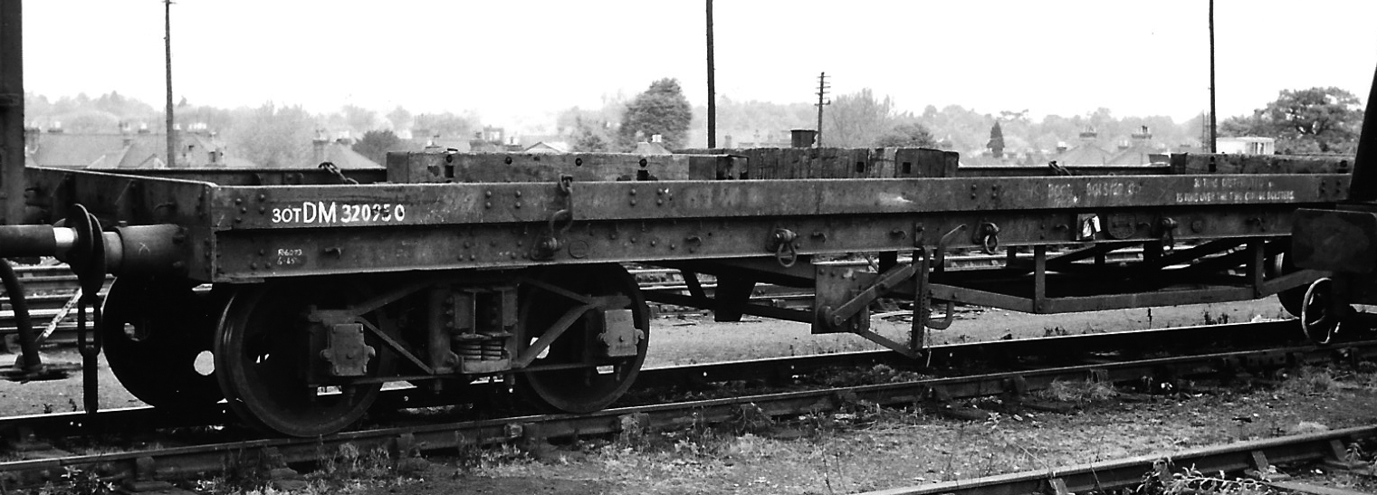 The LMS Society LMS Bogie Bolster Wagons