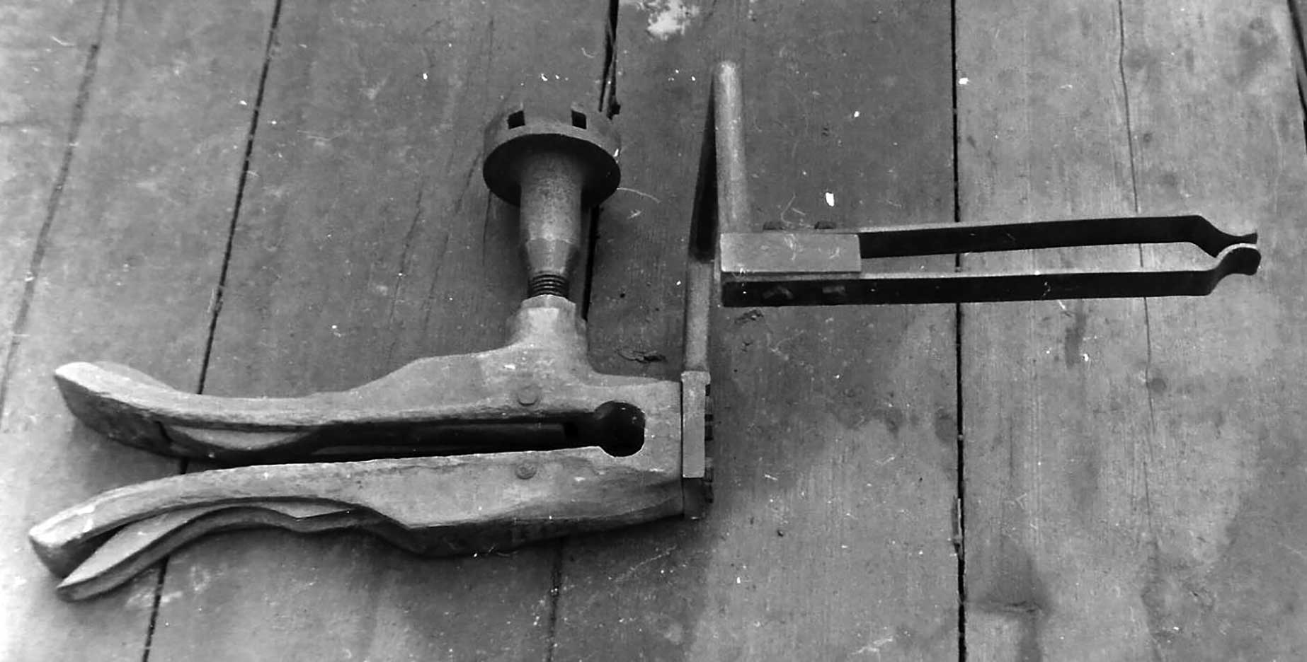 Manson system lineside collector fork Photo showing Manson system lineside collector fork