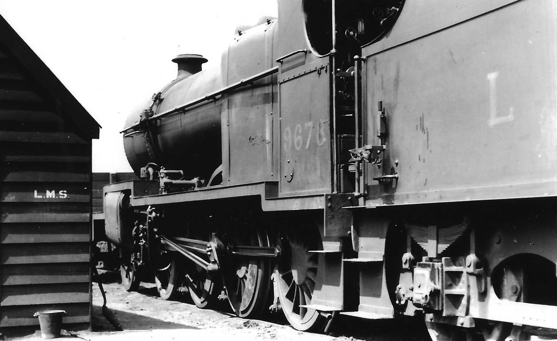 Whitaker engine apparatus Photo showing Whitaker engine apparatus