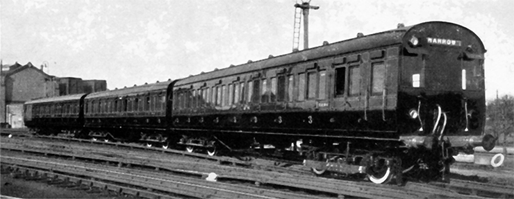 Photo of Compartment stock on Euston-Watford line